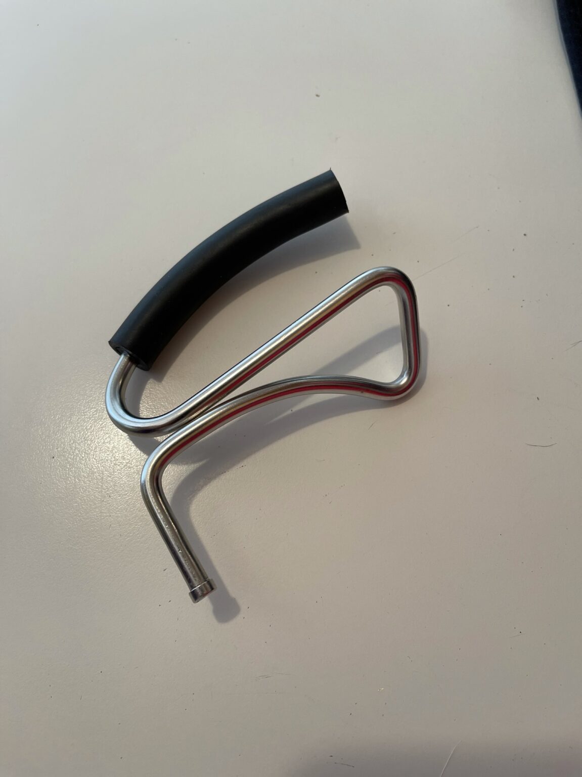 California Bander – Easy, Effective Castration Tool for Goats
