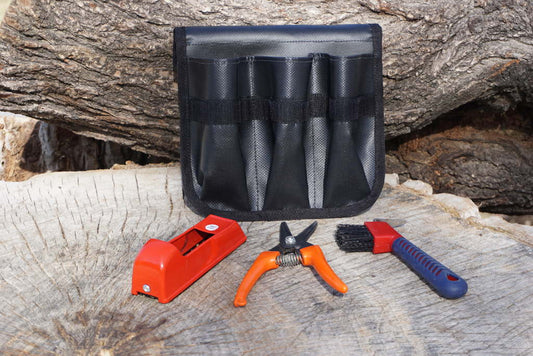Goat Hoof Trimming Kit – Complete Set with Trimmers, Rasp, Pick & Brush + Carry Case